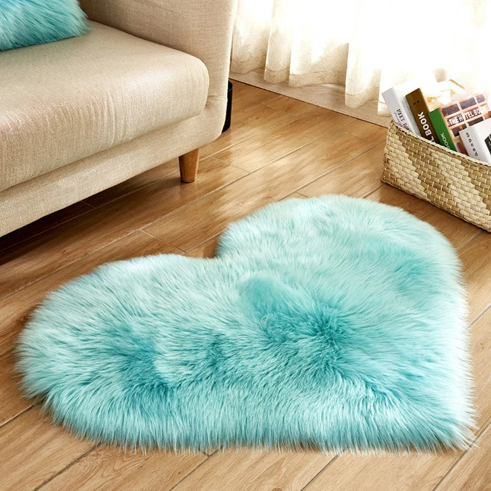 Heart Shaped Faux Fur Rug 30x40cm