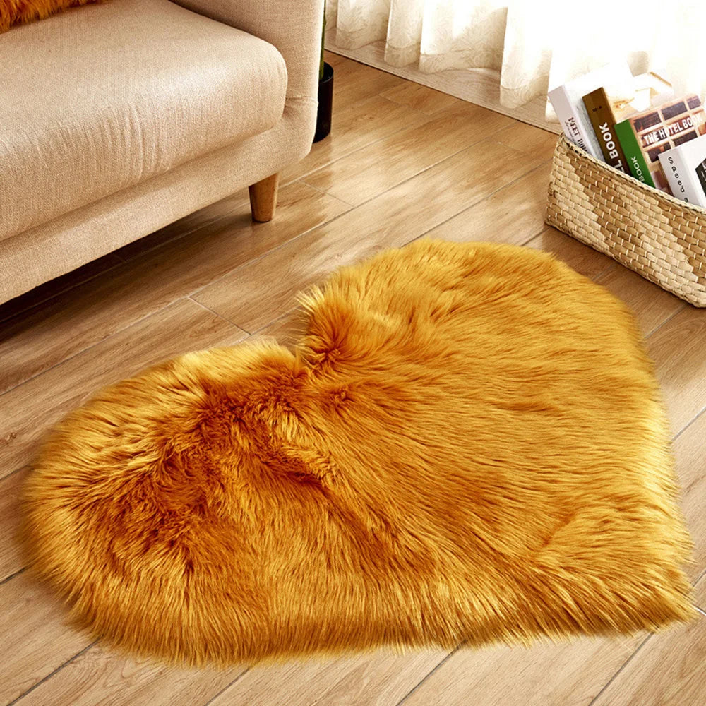 Heart Shaped Faux Fur Rug 30x40cm