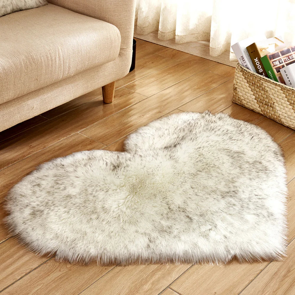 Heart Shaped Faux Fur Rug 30x40cm