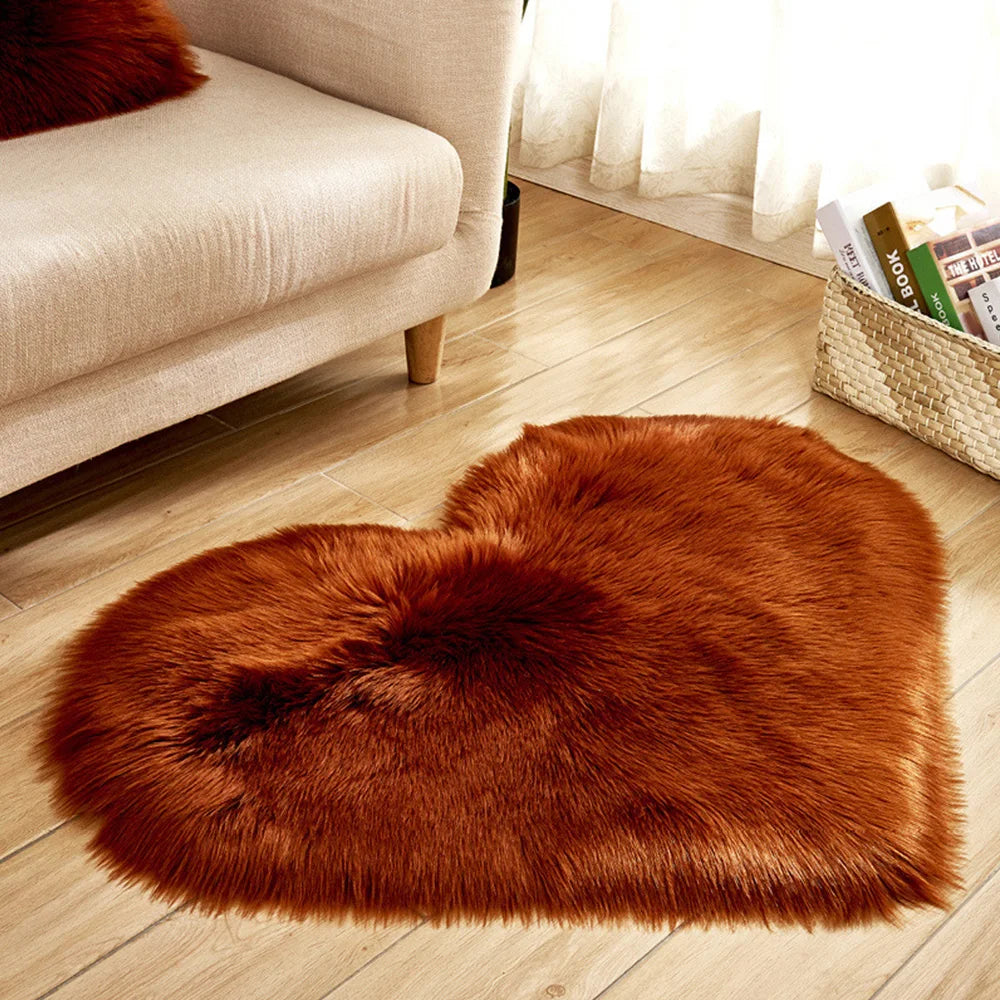 Heart Shaped Faux Fur Rug 30x40cm