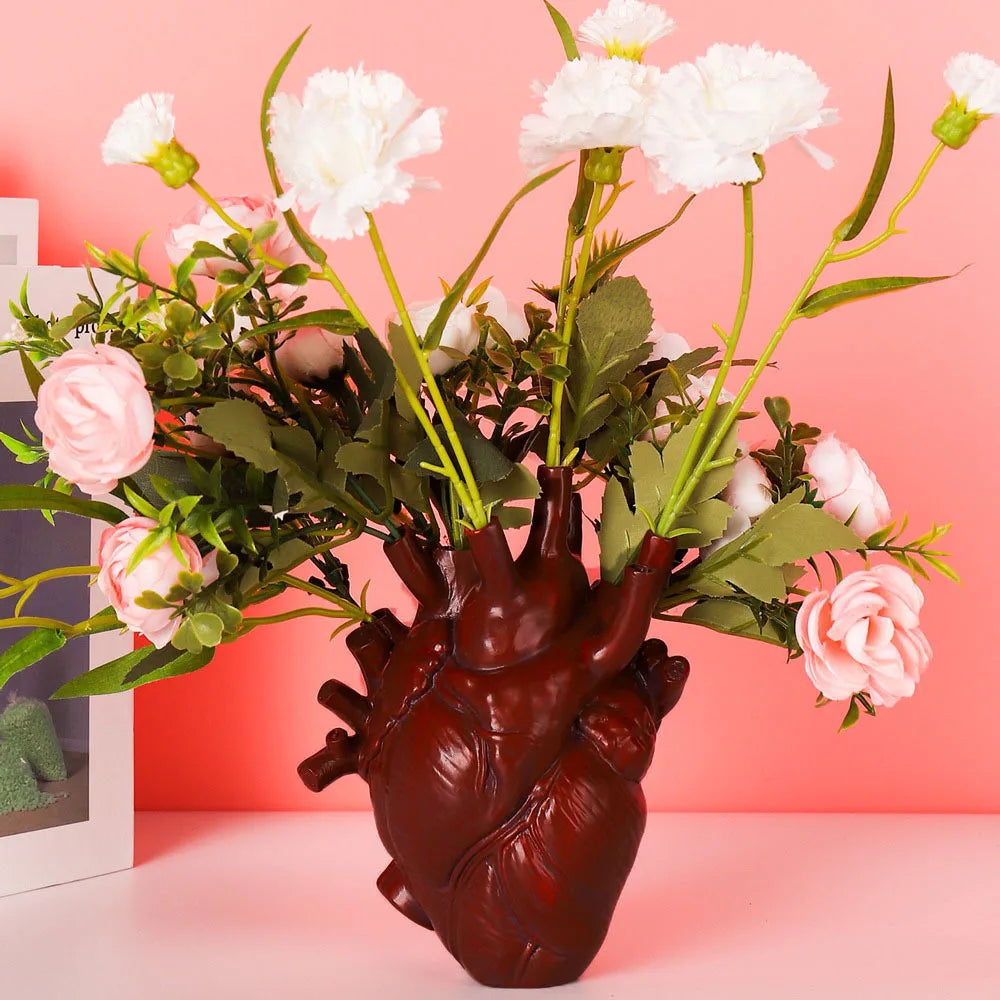 Heart-Shaped Resin Flower Vase