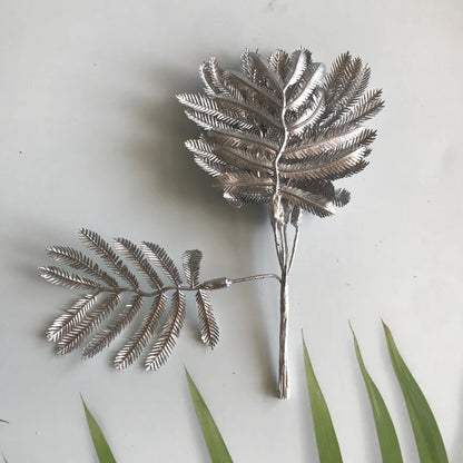 Ramo de hojas de eucalipto artificiales DecorBites™ para decoración del hogar, Navidad y bodas - Paquete de 6