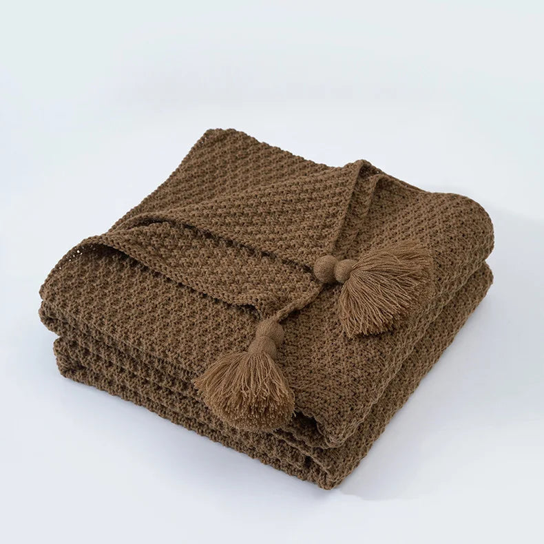 Woolen Ball Knit Blanket