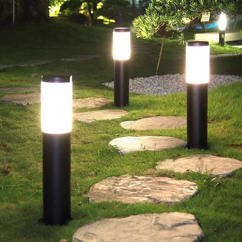 LISM Solar Garden Post Lamp