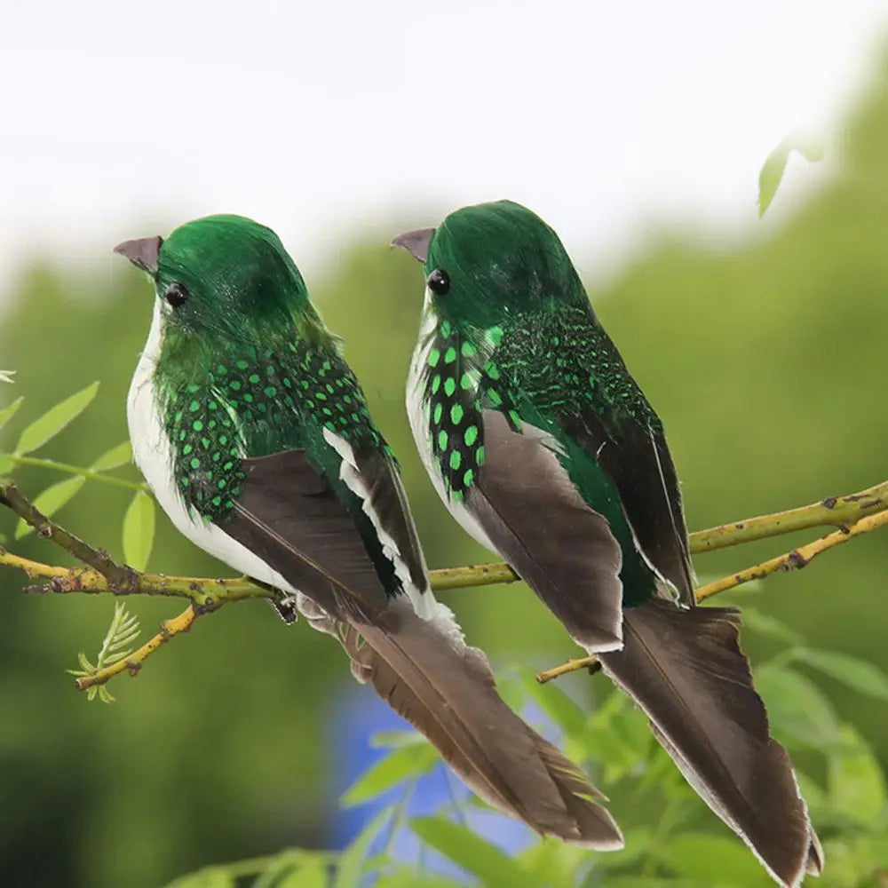 Lifelike Feather Parrot Garden Ornaments