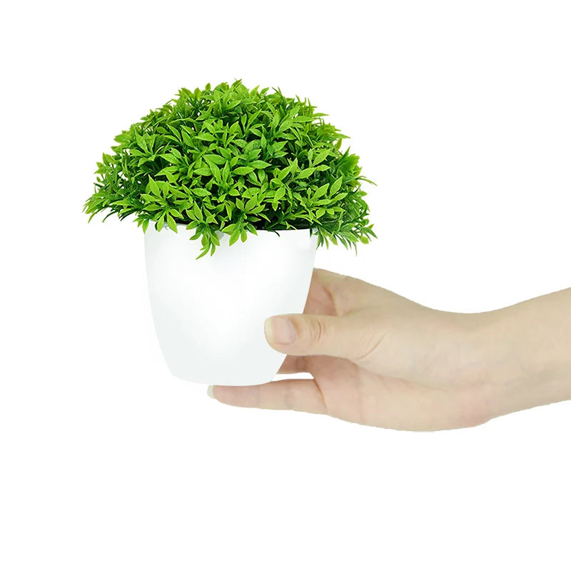 Lifelike Mini Green Bonsai Plant