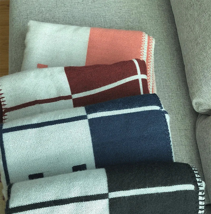 Luxurious Cashmere Plaid Blanket 135x180cm