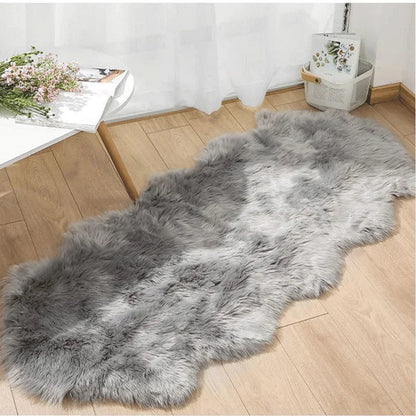 Luxurious Faux Sheepskin Bedroom Rug