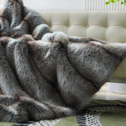 Luxury Faux Fur Throw Blanket