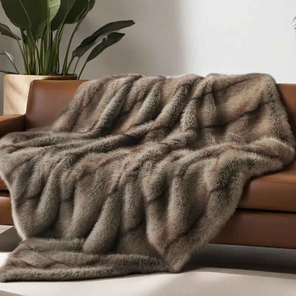 Luxury Faux Fur Throw Blanket