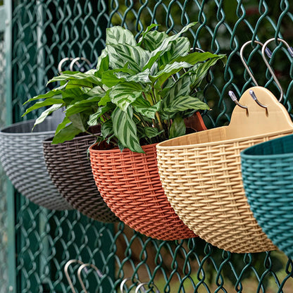 MOONBIFFY Wall-Mounted Plastic Flowerpot