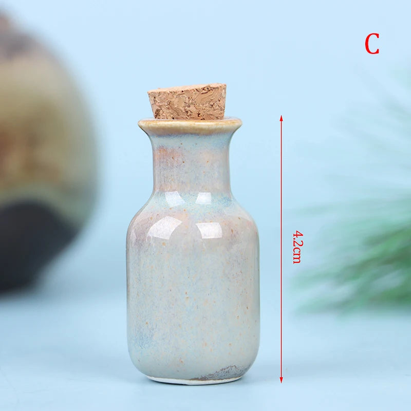 Miniature Ceramic Seasoning Jar for Dollhouse