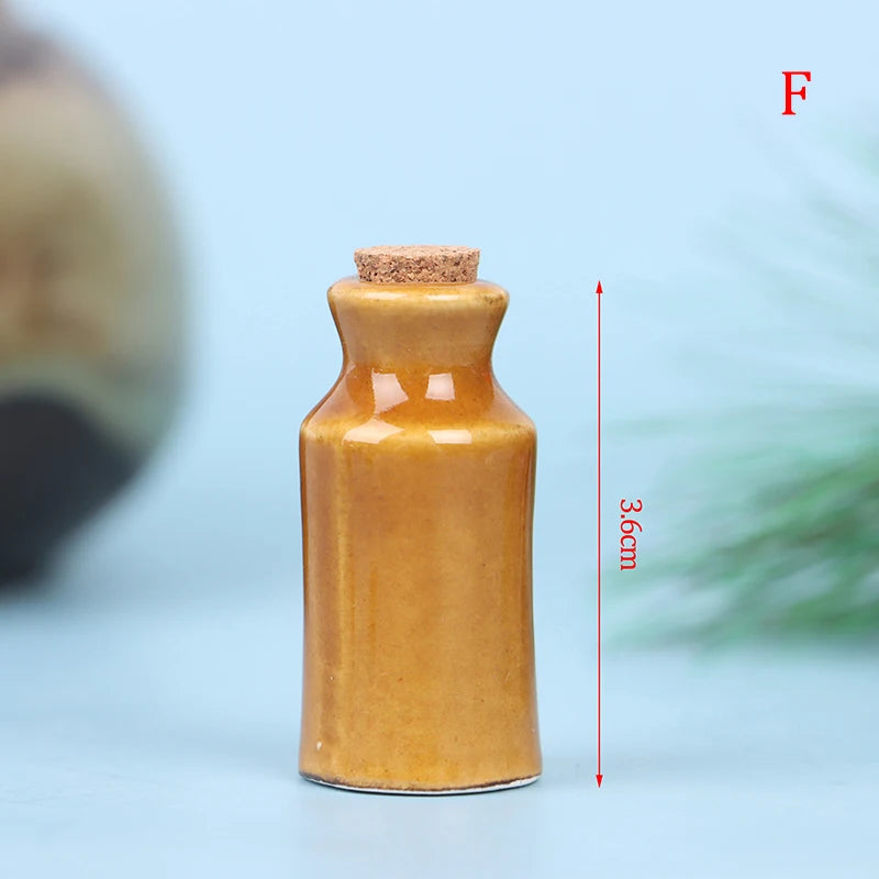 Miniature Ceramic Seasoning Jar for Dollhouse