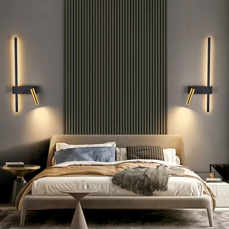 Modern Black and White Wall Lamp