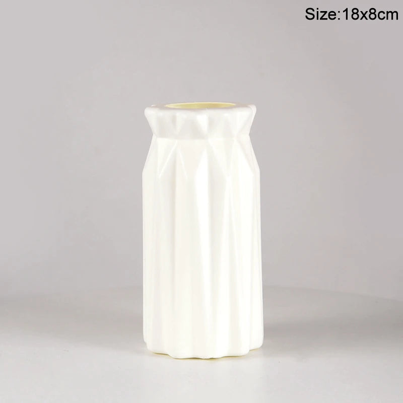 Modern Plastic Flower Vase - M