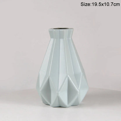 Modern Plastic Flower Vase - M