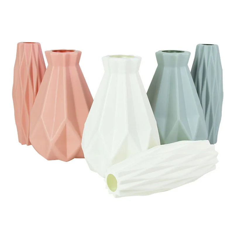 Modern Plastic Flower Vase - M