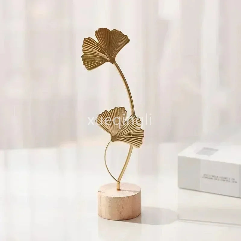 Nordic Iron Ginkgo Leaf Decor