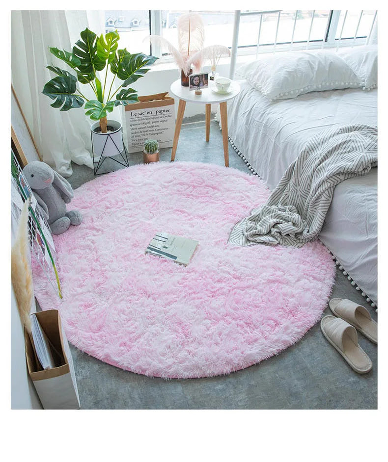 Plush White Round Rug for Kids