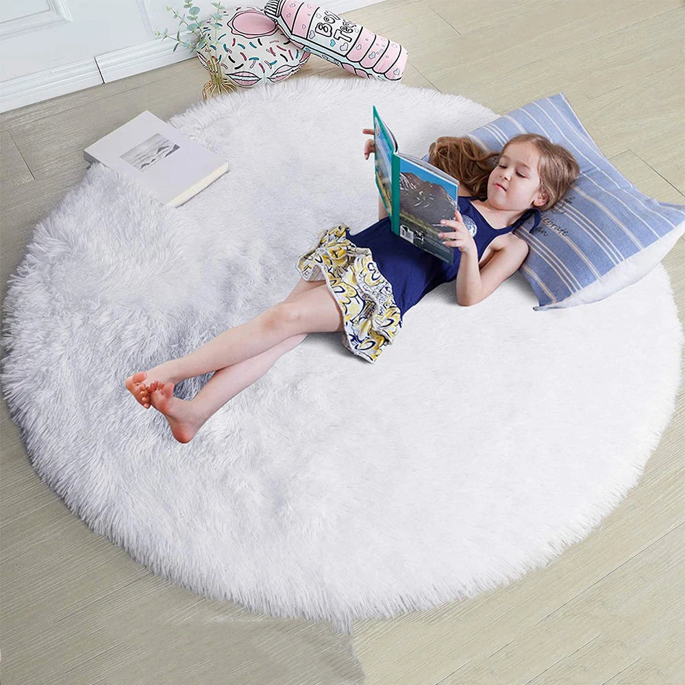 Plush White Round Rug for Kids