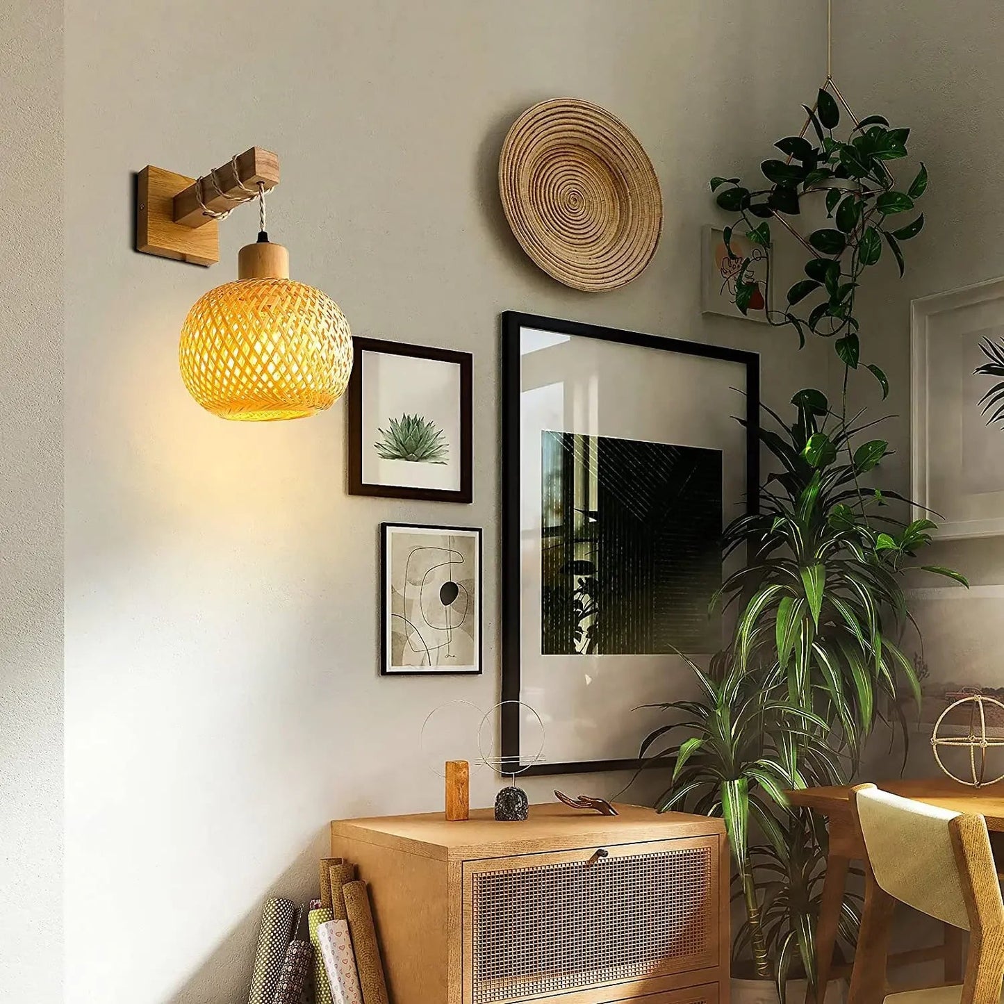 Retro Bamboo Wall Lamp – Rattan Lighting