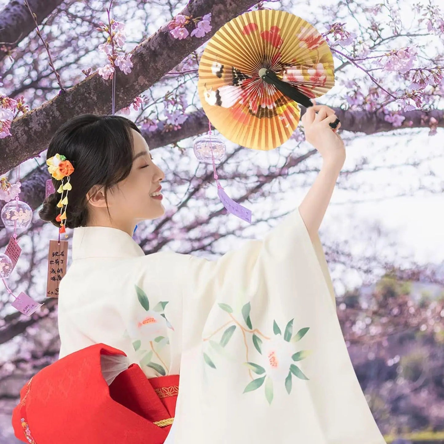 Retro Foldable Paper Fan – Multicolour