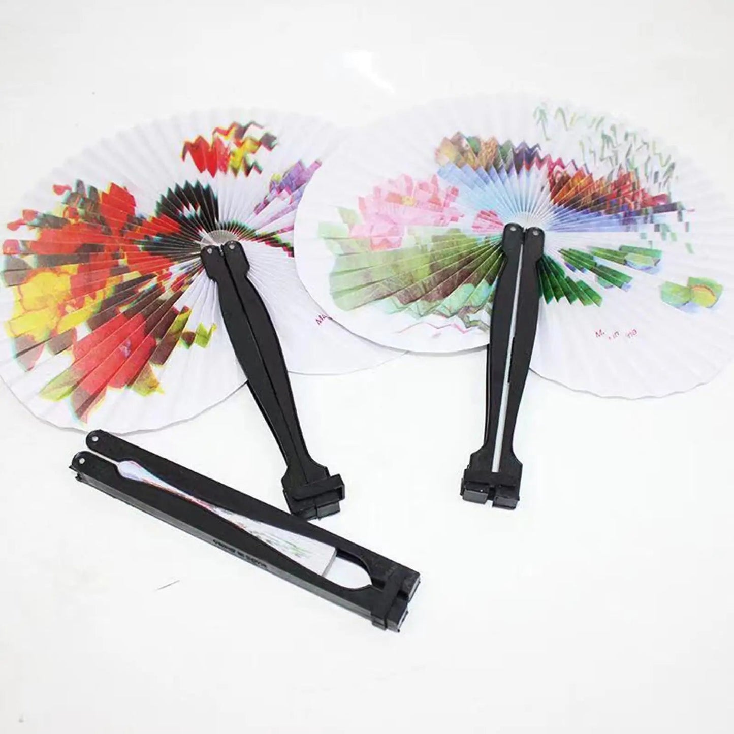 Retro Foldable Paper Fan – Multicolour