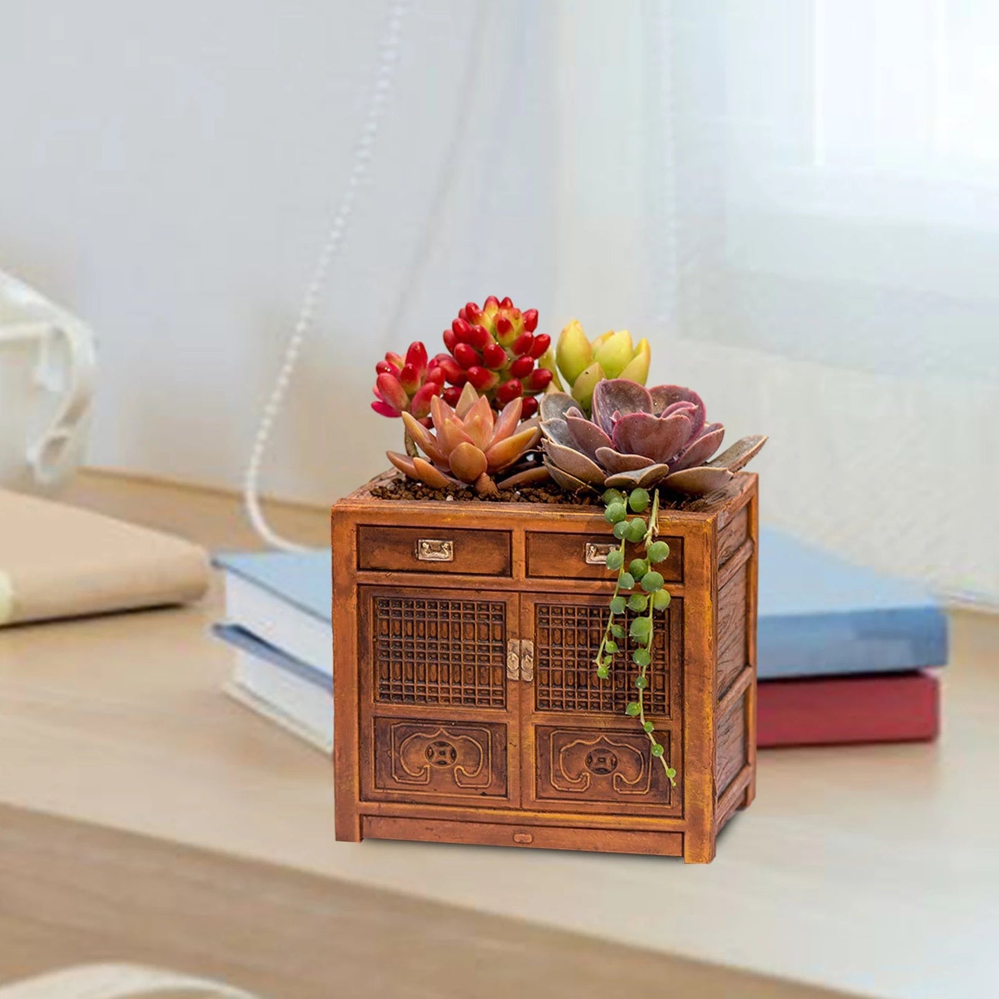 Retro Radio Planter for Succulents