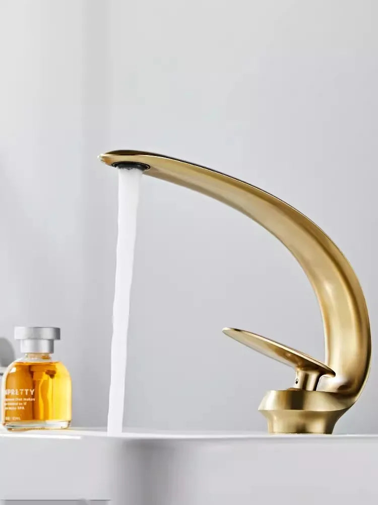 DecorBites™ Brushed Gold Basin Faucet - Single Handle Bathroom Sink Faucet
