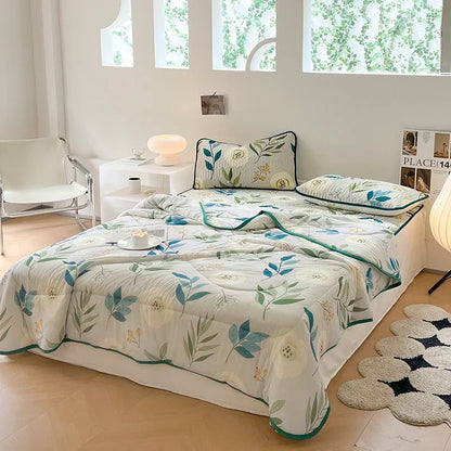 Decobites Cool Summer Blanket Set with Latex Bed Mat - Lightweight Breathable Comforter Bedding