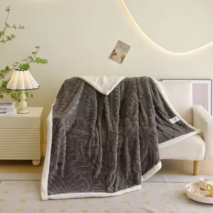 غطاء سرير مزدوج الطبقات من فرو الأرانب الصناعي من DecorBites™ بتصميم أوراق الموز