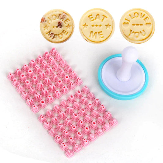 قوالب طباعة أرقام Cookie Stamps من DecorBites™ لديكور الخبز وقاطع المعجنات