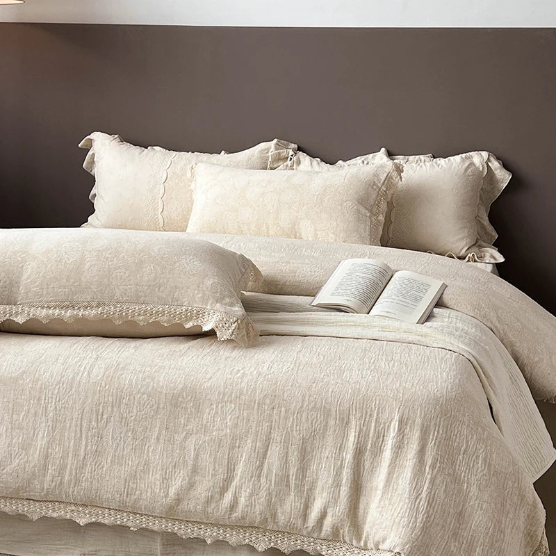 DecorBites™ Lace Princess Jacquard Bedding Set - 4Pcs