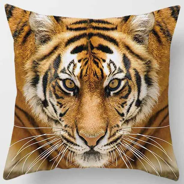 Funda de almohada DecorBites™ con diseño de tigre y león del mundo animal para una decoración adorable en el sofá o la sala de estar.