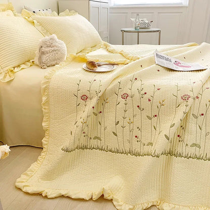 Decobites Fresh Flower Embroidered Summer Quilt Set - Lightweight Ruffled Comforter