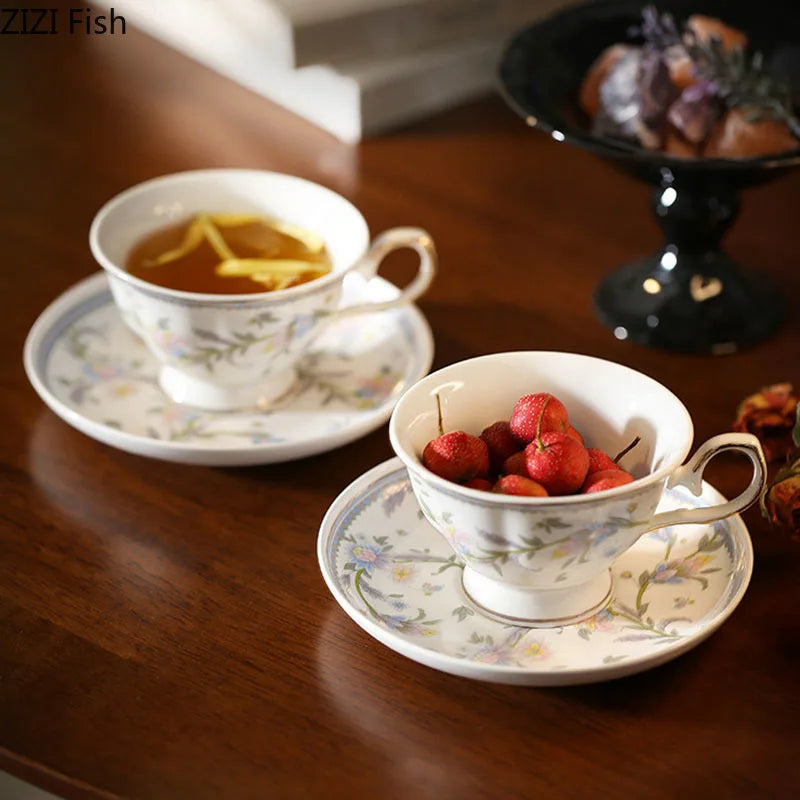 Juego de Taza y Plato de Cerámica con Encaje Floral Decorbites™ para una Comida Elegante y la Hora del Té