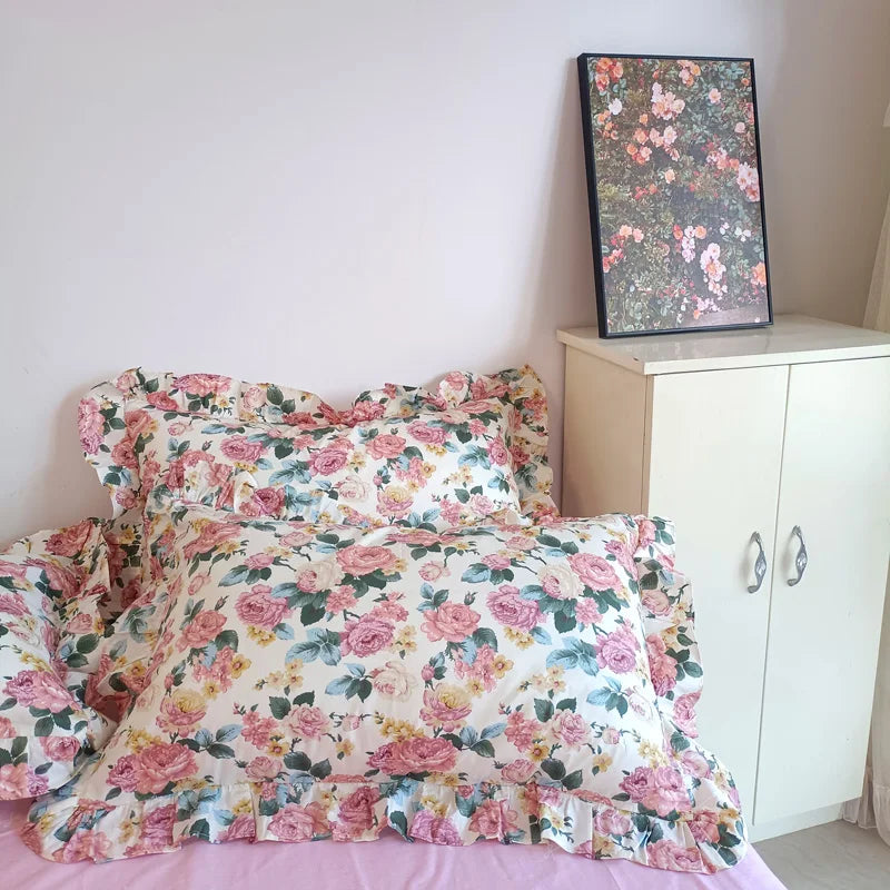 Decobites Vintage Rose Flowers Lace Ruffles Cotton Girl Bedding Set - 1 Duvet, 1 Sheet, 2 Pillowcases