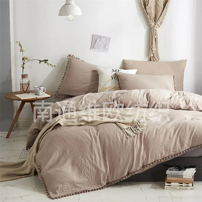 Decobites Pom-Pom Duvet Cover Set with Solid Color Design, Available in Various Sizes.