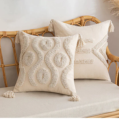 Funda de cojín DecorBites™ con diseño geométrico capitoné, color beige, estilo patchwork, estilo wabi-sabi.