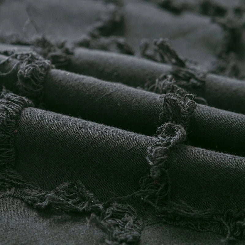 غطاء وسادة منسوج قطني بتصميم بوهو أسود من DecorBites™ لديكور غرفة النوم والسرير