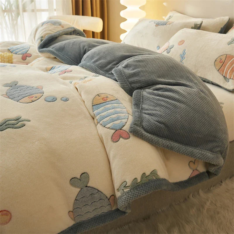 DecorBites™ Dual-Layer Winter Velvet Duvet Cover - Soft & Warm Double-Sided Quilt Blanket