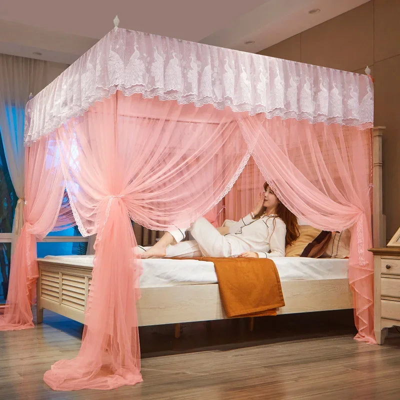 Lace Palace Bed Net