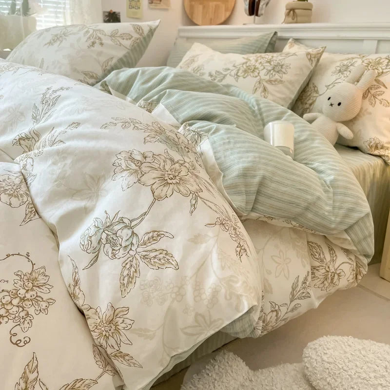 DecorBites™ Cartoon Printed Cotton Quilt Cover Set - Soft, Breathable, Colorfast Bedding