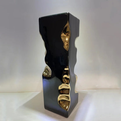 Jarrón de cerámica DecorBites™ Golden Notch con diseño geométrico cuadrado, accesorio de decoración para el hogar