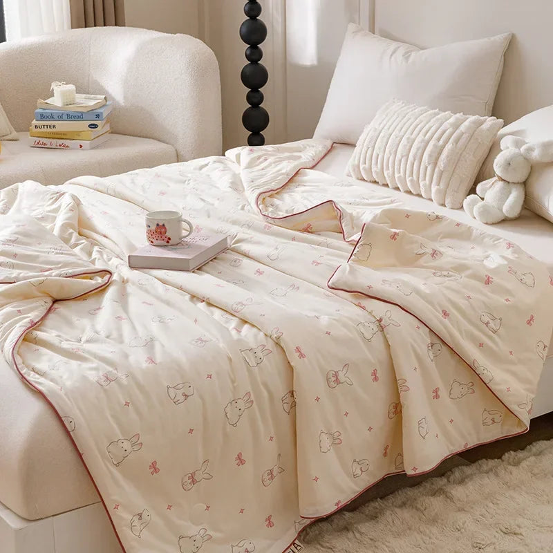 بطانية ديكوربايتس™ الصيفية المُبردة | لحاف ناعم ومُسامي من النباتات الطبيعية