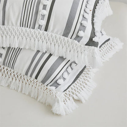 Decobites Striped Furball Double Duvet Cover Set: King/Queen Size Bedding with Tassels