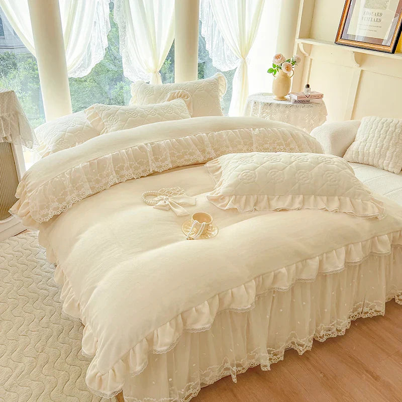 Decobites Velvet Princess Lace Ruffles Bedding Set - 4pcs Luxury Solid Color