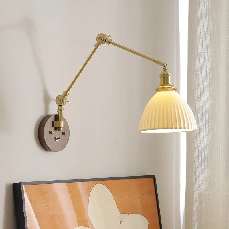 Apliques de pared LED DecorBites™ con interruptor de cadena, modernos, para escaleras, acabado en cobre cerámico.