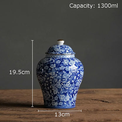 جرة ديكوربايتس™ من البورسلين الأزرق والأبيض المطلي بالذهب - ديكور مكتبي وخزفي للتخزين