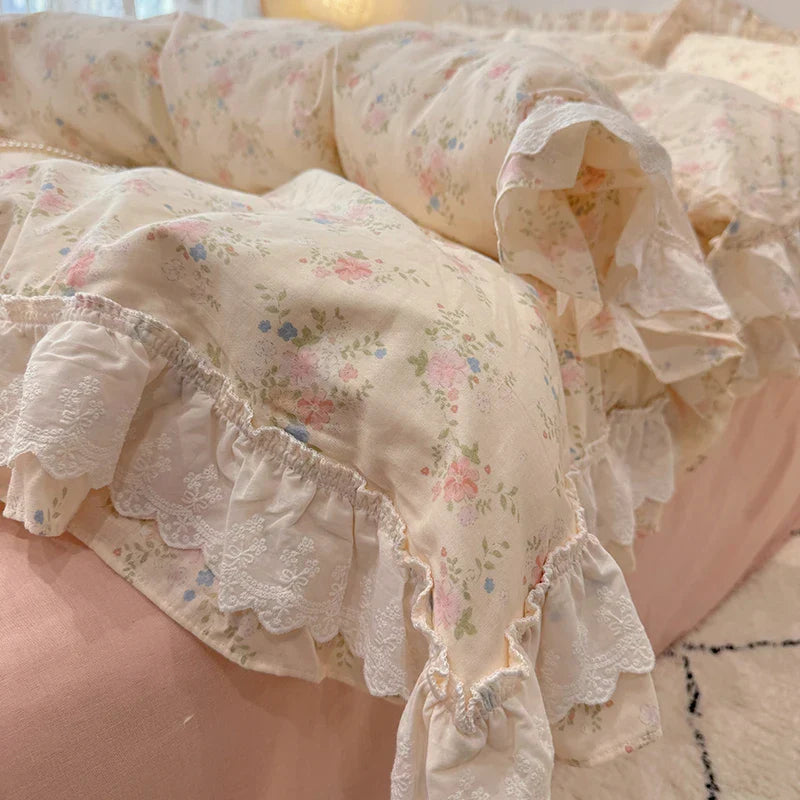 Decobites Floral Lace Ruffles Bedding Set in 100% Cotton, Korean Style, Single/Queen/King Size